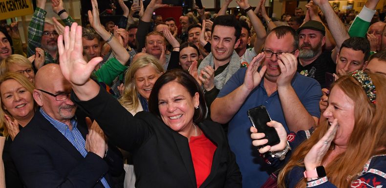 Le Sinn Fein, deuixième force au Parlement irlandais, bouscule l’équilibre politique du pays