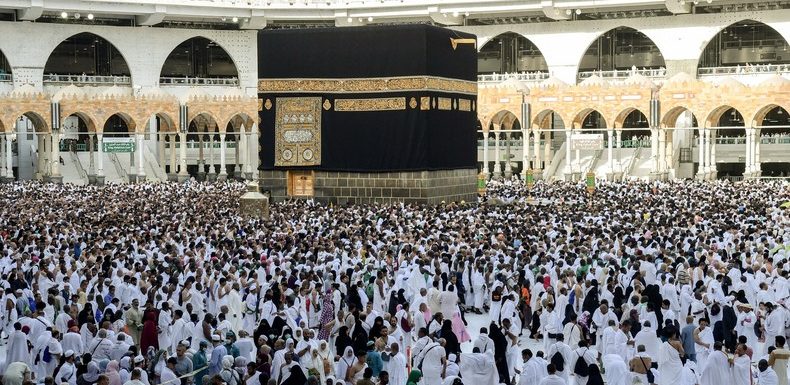 Par crainte du coronavirus, l’Arabie saoudite suspend l’entrée des pèlerins sur son territoire