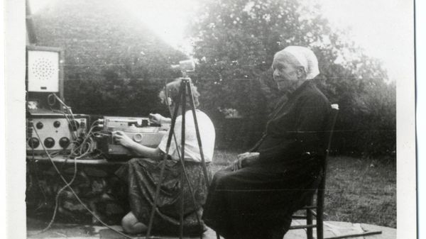 Claudie Marcel-Dubois, pionnière de l’ethnomusicologie de la France