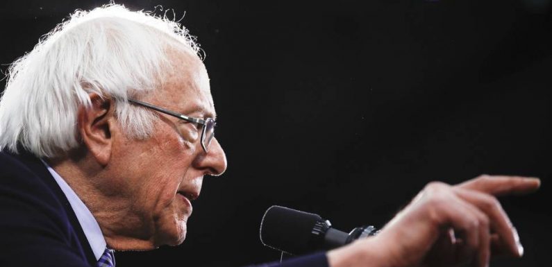 Primaire démocrate : Bernie Sanders dénonce les attaques homophobes visant Pete Buttigieg