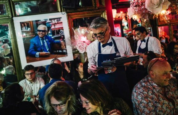 Youpiiiii ! Le cabaret Chez Michou restera ouvert