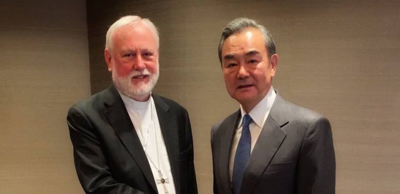 Chine – Vatican: Rencontre historique entre ministres des Affaires étrangères