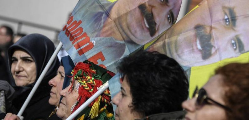Strasbourg : Plusieurs milliers de Kurdes réclament la libération d’Öcalan