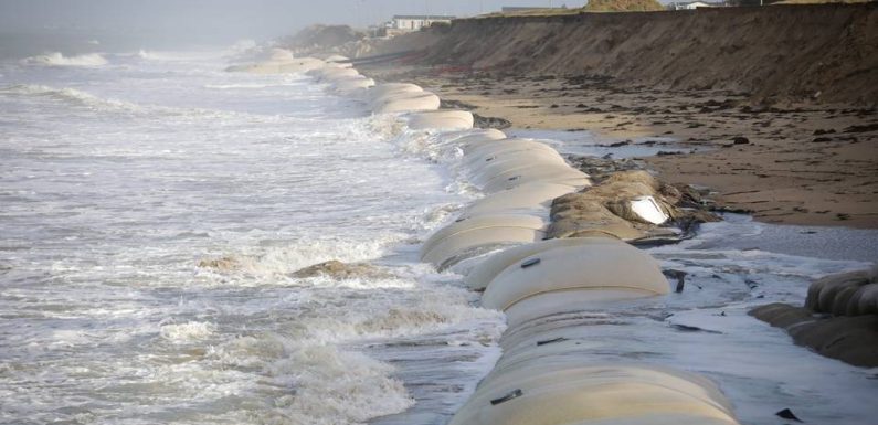 Météo : La tempête Dennis va déferler sur les côtes françaises avec des vents à 130 km/h