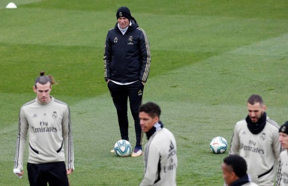 Real Madrid-Barça: Le Clasico est « une grande opportunité de changer les choses », estime Zidane