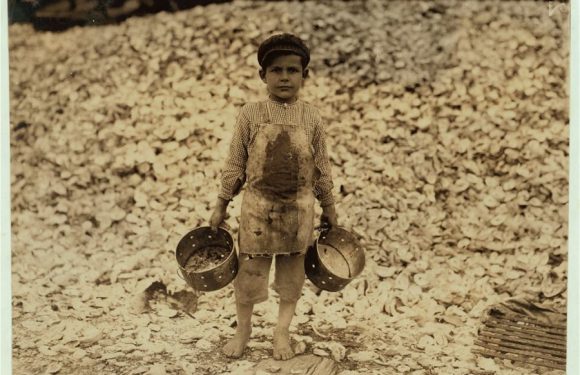The Photos That Ended Child Labor in the US: See the “Social Photography” of Lewis Hine (1911)