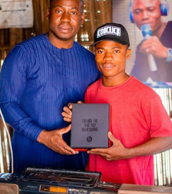 Bénin : les performances de Dj Couclick « validées »