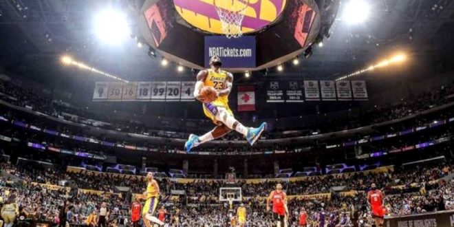 Hommage à Kobe Bryant : la photo de LeBron James qui fait craquer la toile