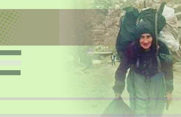 Porter women take to the mountains to feed their children in Iran