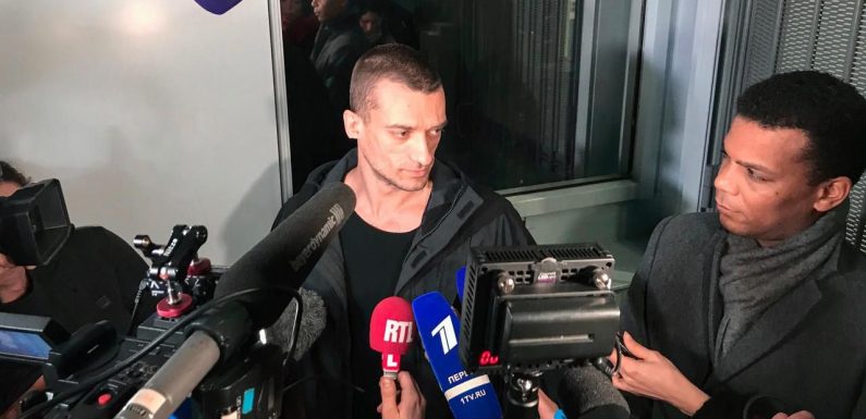 Affaire Griveaux : libéré, Piotr Pavlenski dit vouloir «révéler les mécaniques du pouvoir»