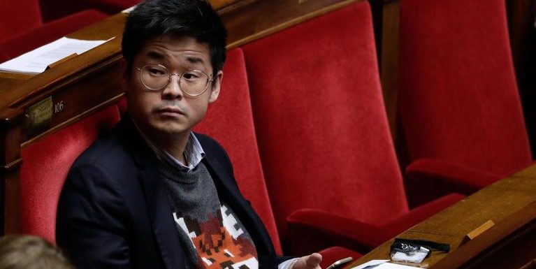 Benjamin Sire: «La démocratie vacille sous les assauts de la société du spectacle et de l’âge identitaire»