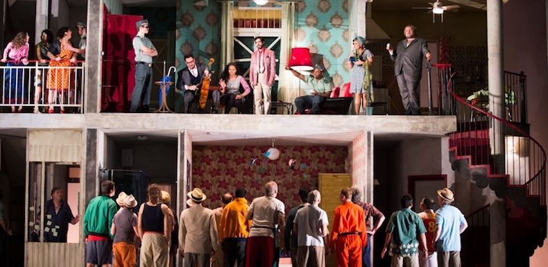 Le « Barbier de Séville » de Damiano Michieletto, ou la folie almodovarienne à l’Opéra