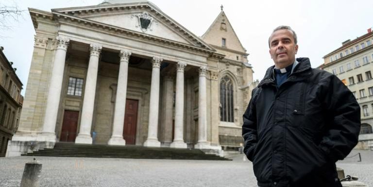 Première en cinq siècles à Genève: une messe catholique dans un haut-lieu protestant