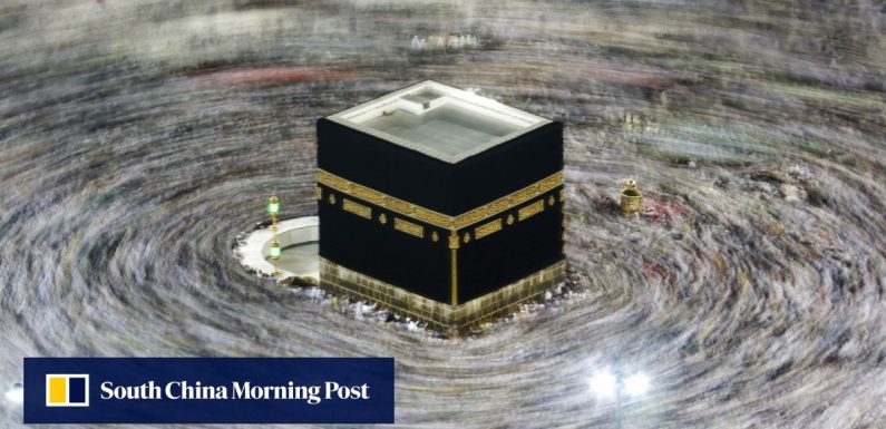 Saudi Arabia halts travel to Islam’s holiest site over coronavirus fears