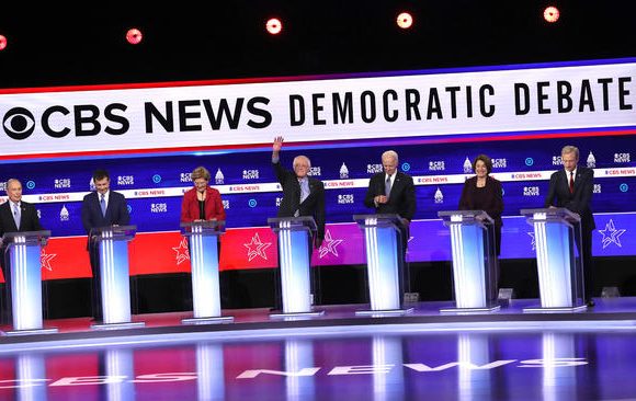 Democrats try to stop Sanders&rsquo; momentum in fiery debate