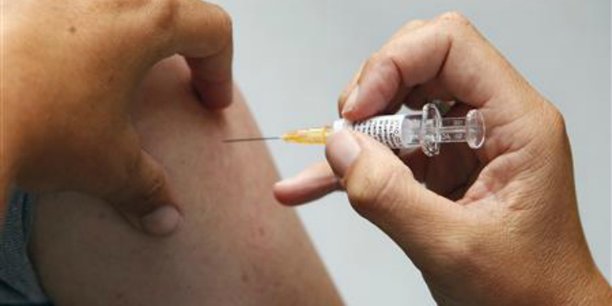 Coronavirus : l’OMS rappelle que la grippe saisonnière fait 60.000 morts par an en Europe
