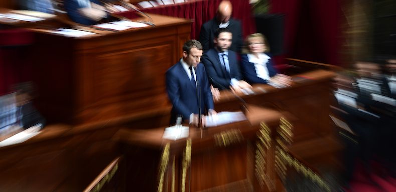 Hémorragie de députés LREM : « Ils sont dans une logique très consumériste et individualiste »