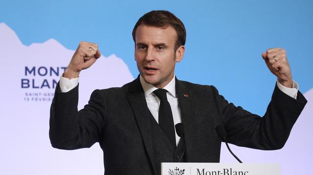 Le maire de Saint-Gervais a reçu plus de 800 messages d’insultes et de menaces de morts après la visite d’Emmanuel Macron