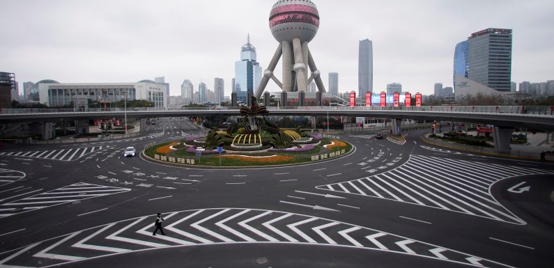 Coronavirus turns busy Chinese cities into ghost towns