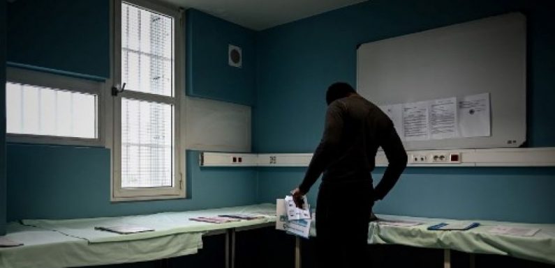 « Monsieur le président, médecins, nous vous demandons le report des élections municipales »