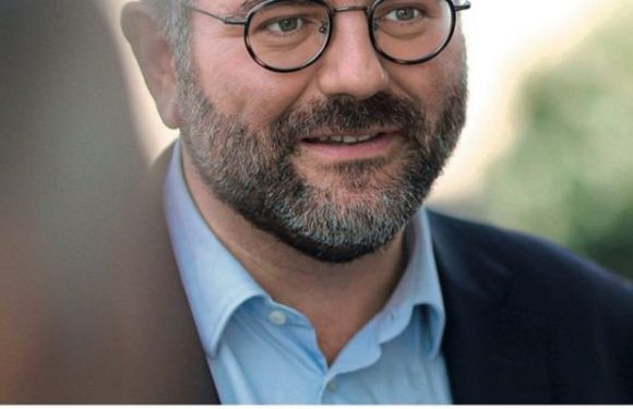 Perpignan (66) : pour conquérir le vote gitan, le candidat et député LREM … invite tout le quartier au resto