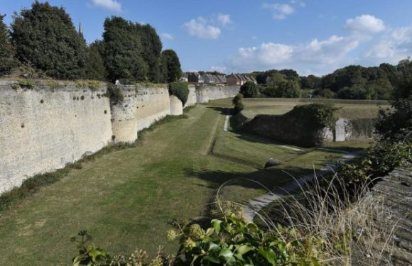 Bergues (59) : les gendarmes ouvrent le feu sur un forcené alors qu’il les attaquait au couteau, une passante a également été menacée