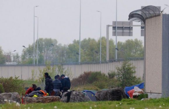 Coronavirus: les migrants de Calais confinés dès ce mardi… mais sur la base du volontariat