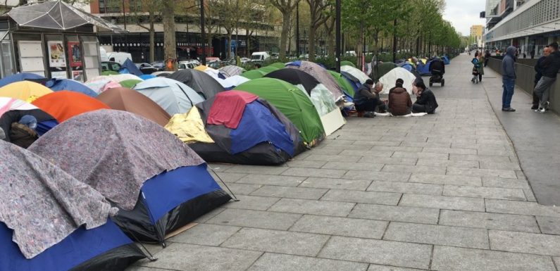 France : les migrants, grands oubliés des mesures de prévention contre le coronavirus