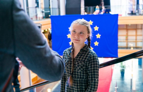 Pourquoi la Commission européenne se plie aux exigences de Greta Thunberg ?