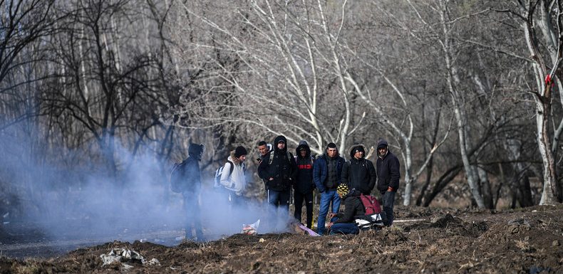 Ankara déploie 1 000 policiers à la frontière gréco-turque pour éviter le retour des migrants