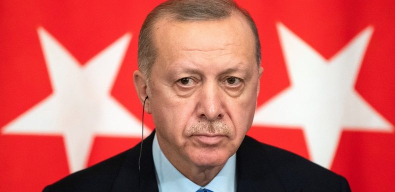 Visas pour les Turcs, fonds européens : l’UE s’apprêterait à proposer des mesures pour calmer Ankara