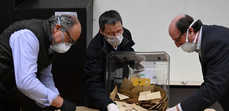 Municipales malgré la pandémie : ces élections seront-elles légitimes ?