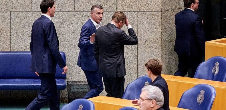 Le ministre néerlandais des soins médicaux démissionne après un malaise pendant un débat