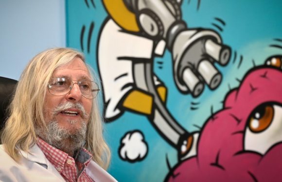 A rebours des instructions, l’institut du professeur Raoult dépiste tous les patients fébriles
