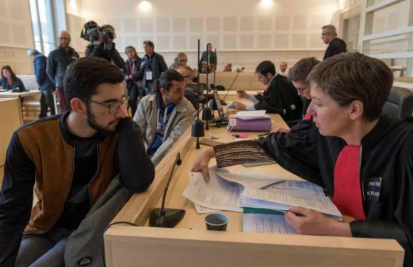 « Gilets jaunes » : jusqu’à trois ans ferme pour l’incendie de la préfecture de Haute-Loire