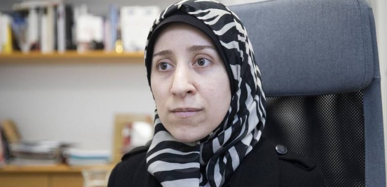 VIDEO. « J’aimerais être la voix de ceux qui souffrent », témoigne Amani Ballour, pédiatre syrienne et star du documentaire « The Cave »