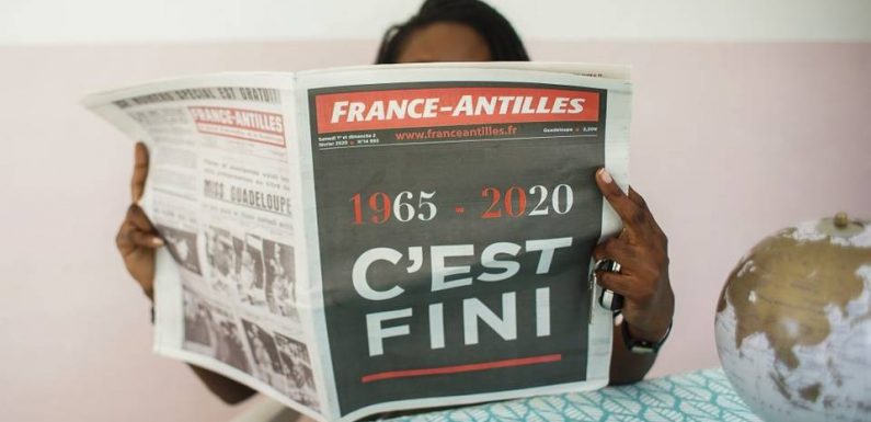 « France-Antilles » : Xavier Niel devrait reprendre entre 115 et 135 des 235 salariés dans son offre de reprise