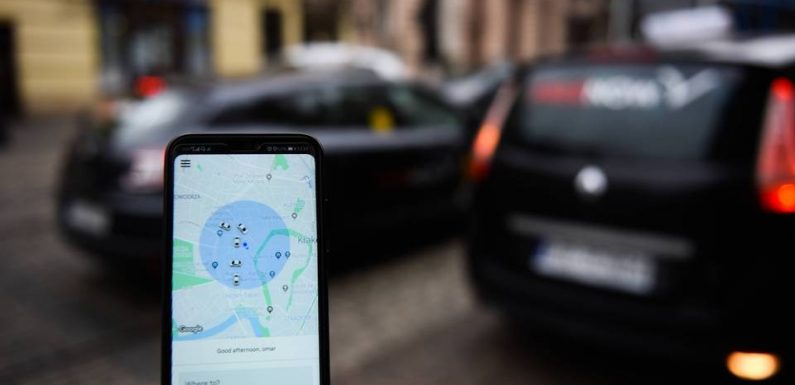 Pour la première fois, la Cour de cassation reconnaît qu’un chauffeur Uber est bien un salarié