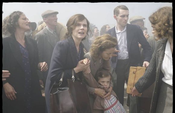 « De Gaulle » : Comment Isabelle Carré s’impose face au général en Tante Yvonne