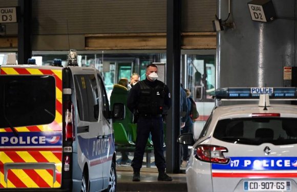 Coronavirus : Inquiets, les policiers attendent du matériel et des consignes