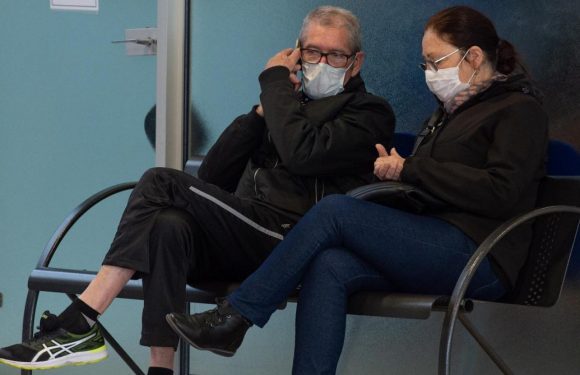 Coronavirus: vols de masques en série dans les hôpitaux de Paris et Marseille