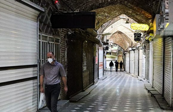 Iran: le nombre de morts dus au coronavirus atteint 8200 dans 200 villes