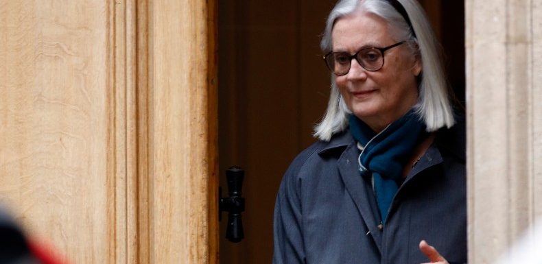 « Les mails, c’est pas son truc » : au ​procès Fillon, la journée de « super Penelope »