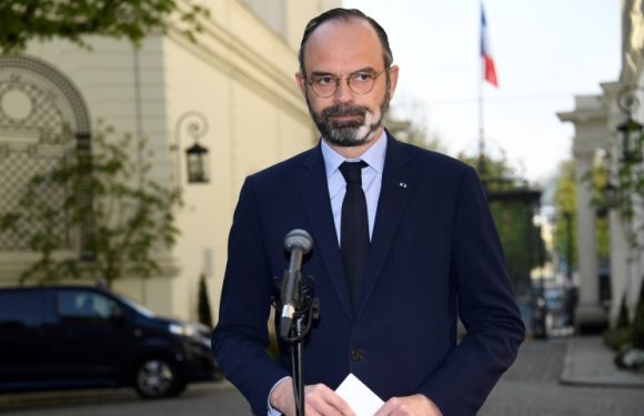 Confinement renouvelé en France au moins jusqu’au 15 avril, annonce Edouard Philippe