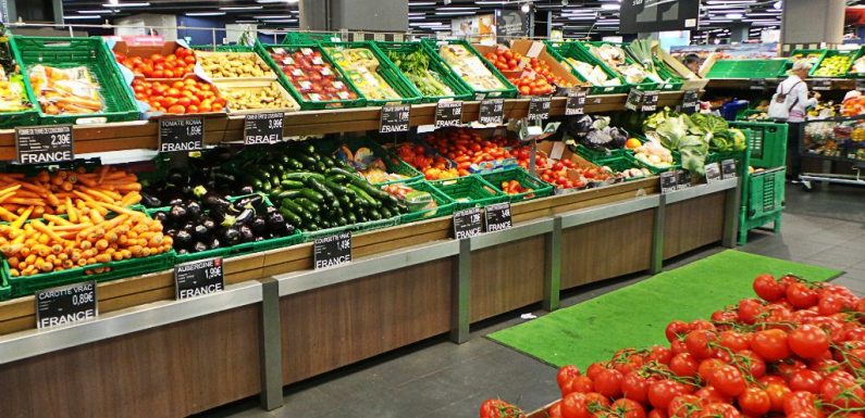 Les supermarchés vendront désormais 100% de fruits et légumes français