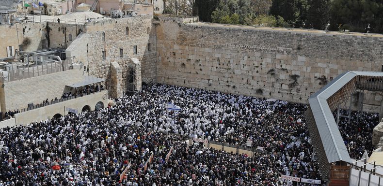 Le «clash» des rabbins en Israël sur la façon de célébrer la Pâque juive