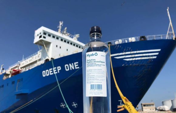 Coronavirus à Sète : Une usine flottante fabrique un million de flacons de solution hydroalcoolique par semaine