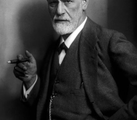 LE PROFESSEUR RAOULT REÇU PAR FREUD