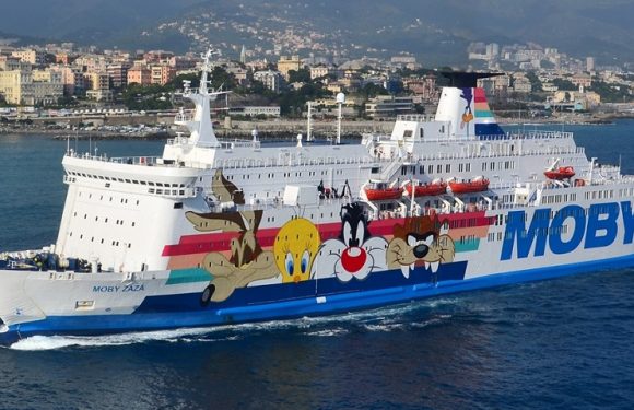 Italie : le Moby Zaza, un navire de quarantaine, est arrivé près d’Agrigente, chaque migrant coûtera plus de 4000 euros par mois