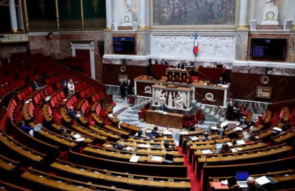 Assemblée nationale : le groupe En Marche en passe de se fracturer, pourrait ne plus être majoritaire